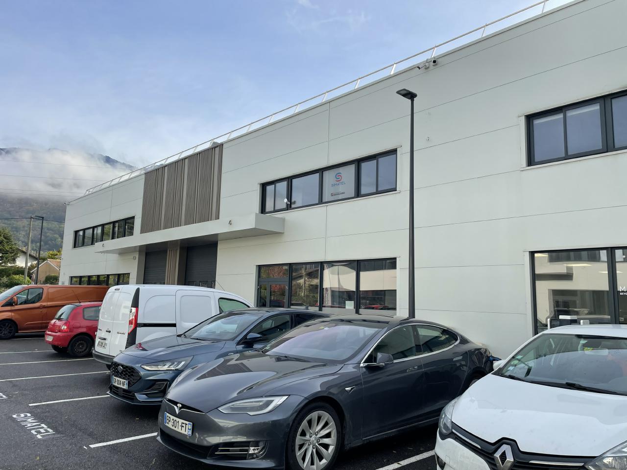 Local d'activité Voreppe 419m² Location local d'activité Voreppe Isère OLACT2318557 0